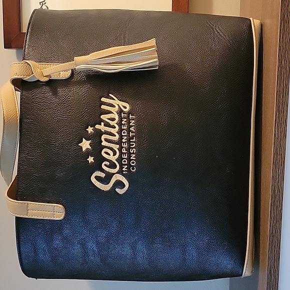 Scentsy Handbags - Scentsy Consultant Bag